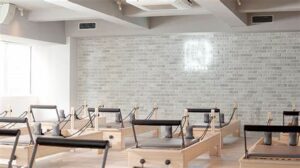 pilates K梅田店の内観